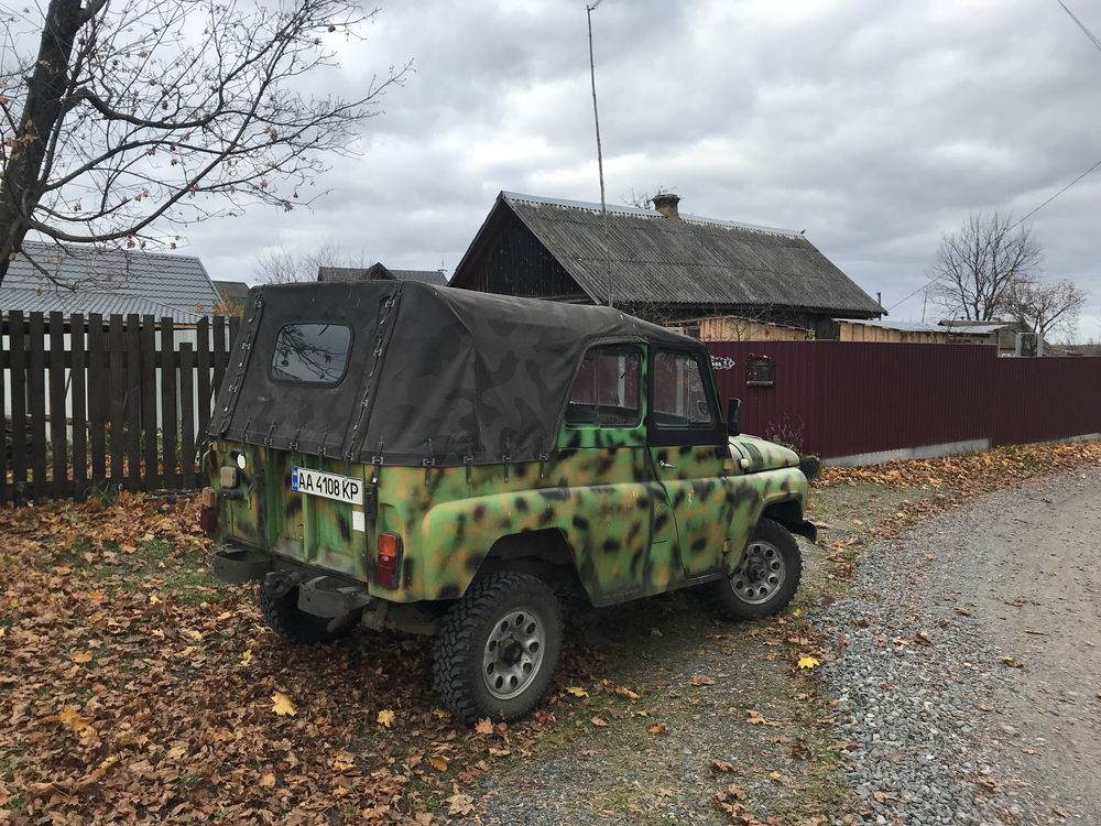 Продається бойовий УАЗ 469Б