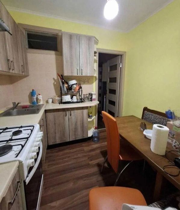 Продаж квартири біля Спартаку