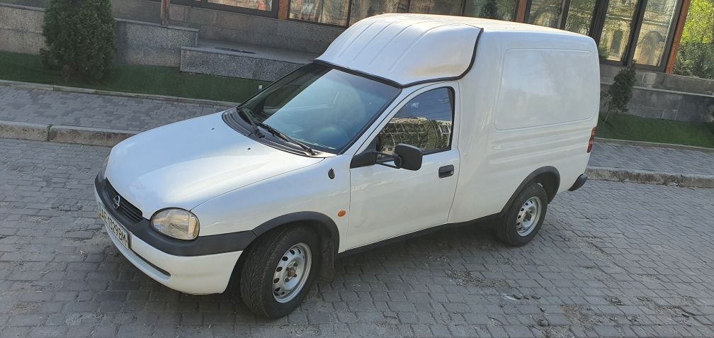 Opel Combo 1.7D Дизель