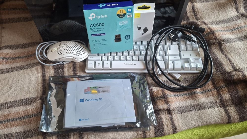 Idealny prezent świąteczny-Komputer stacjonarny Gamingowy