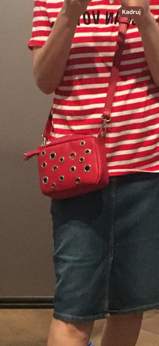 Diverse torebka na ramie z regulowany pasek-czerwoa