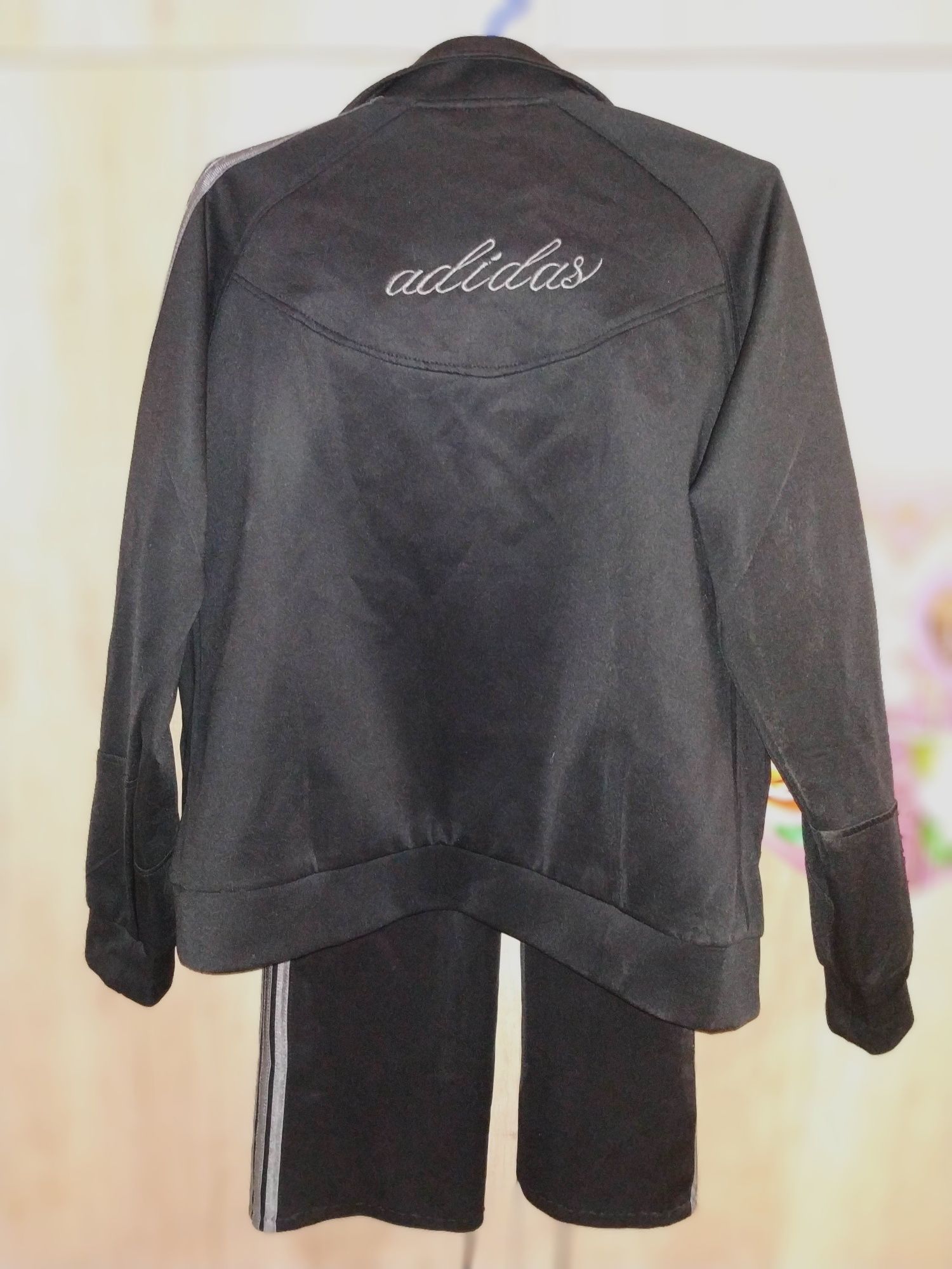 спорт.костюм Adidas (44..46)
