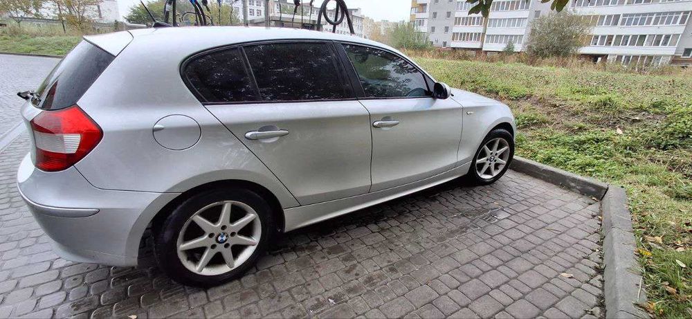 BMW 1 Series 2006року в чудовому стані
