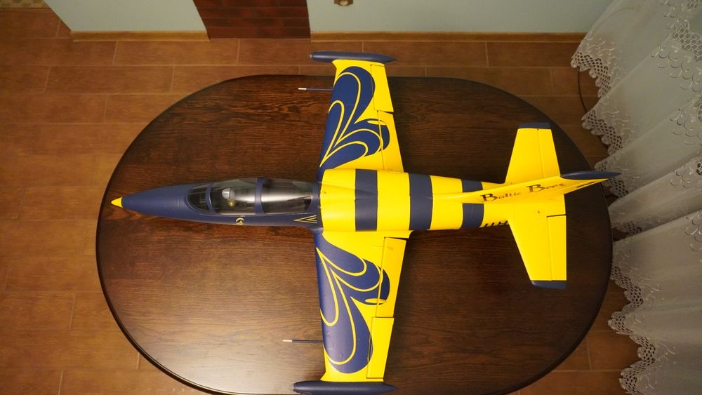 Model samolotu RC Albatros L-39 Baltic Bees 64mm 6s