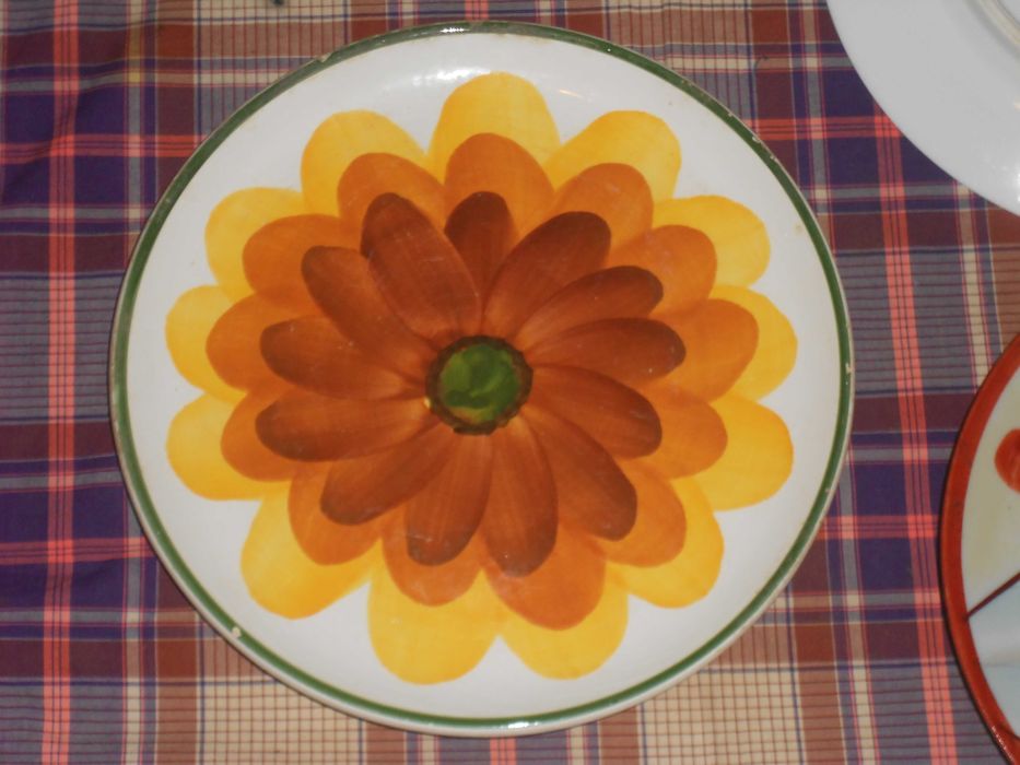 Pratos antigos colecçao ate 20cm