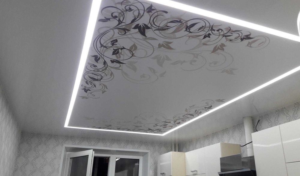 НАТЯЖНІ СТЕЛІ . Монастерище