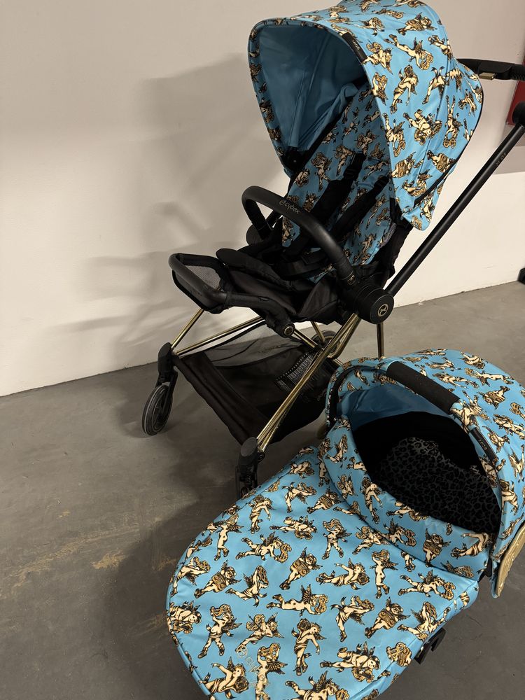 Wózek Cybex Mios Jeremy Scott 2.0 niebieski skrzydła
