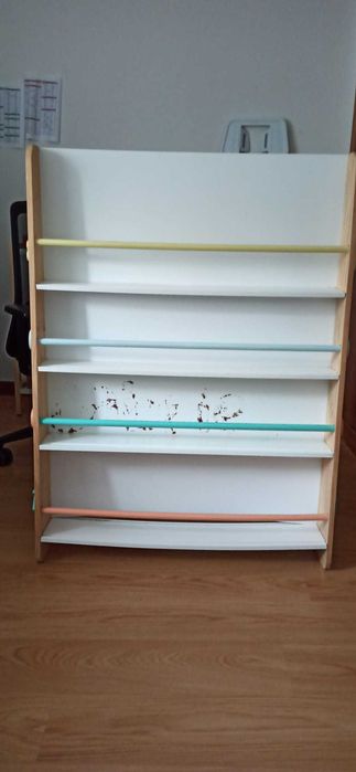 Estante vertbaudet usada criança