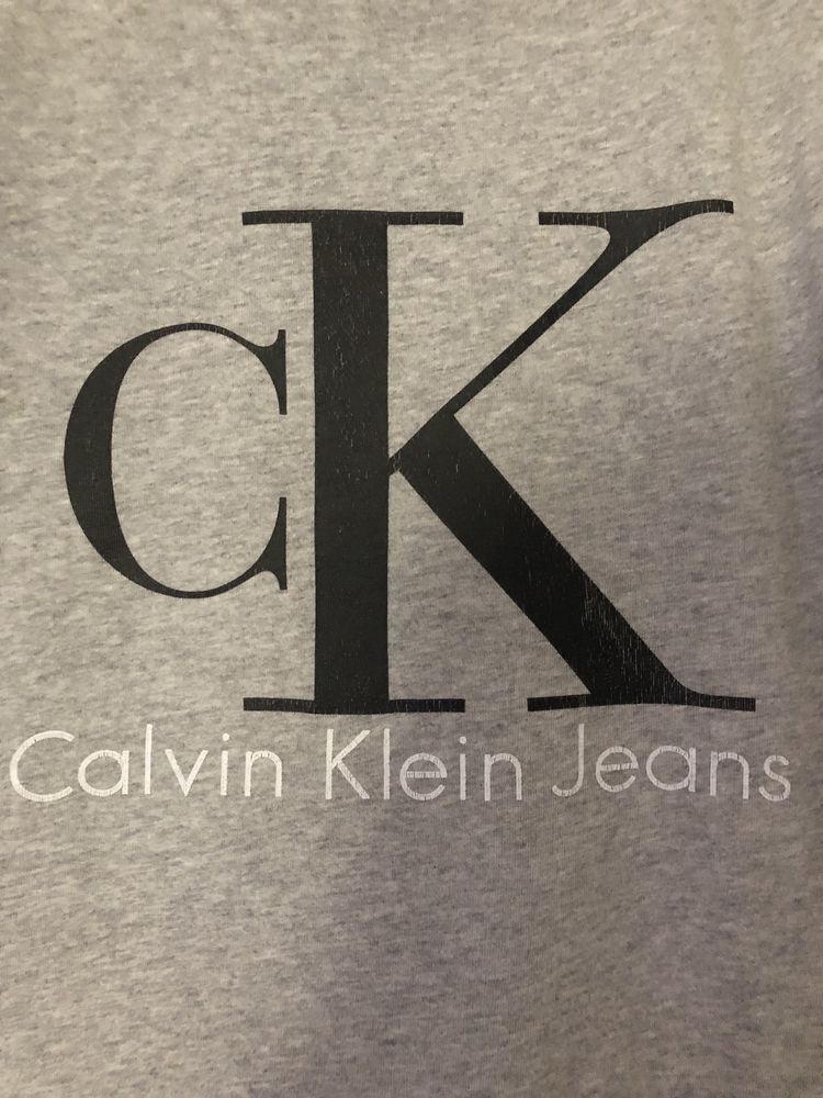 Szary T-shirt Calvin Klein