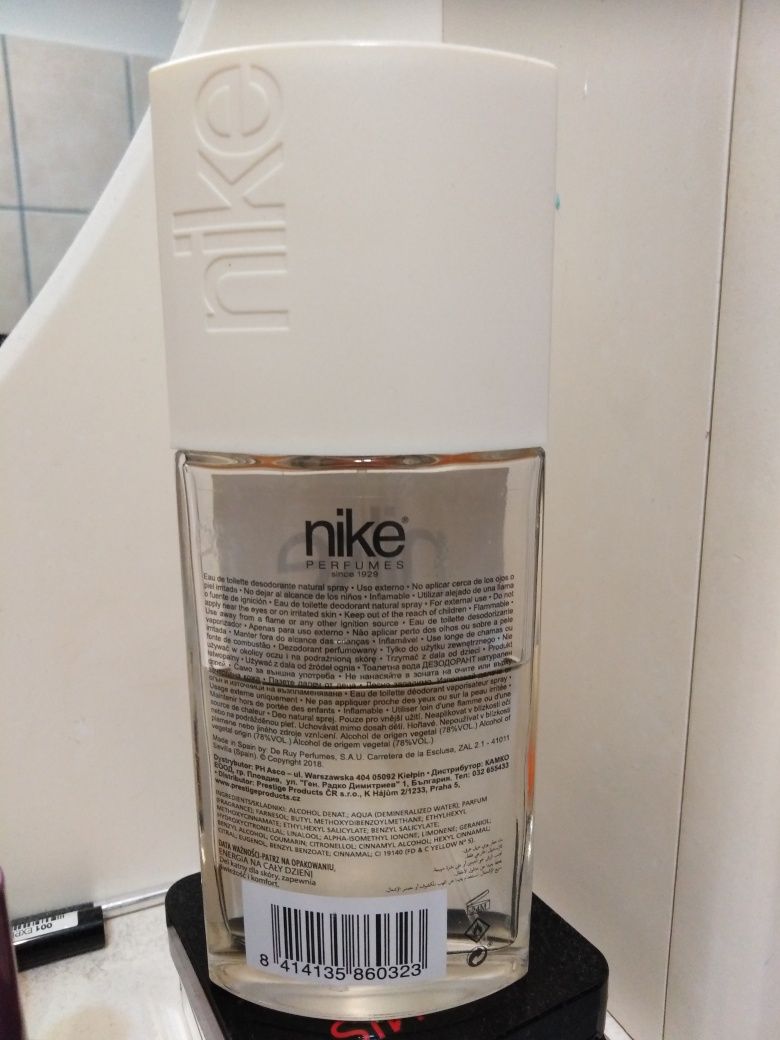 Woda toaletowa Nike