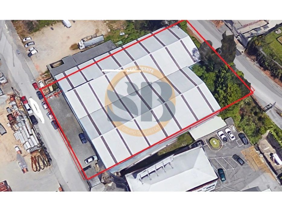 Armazém Zona Industrial Vale de Cambra