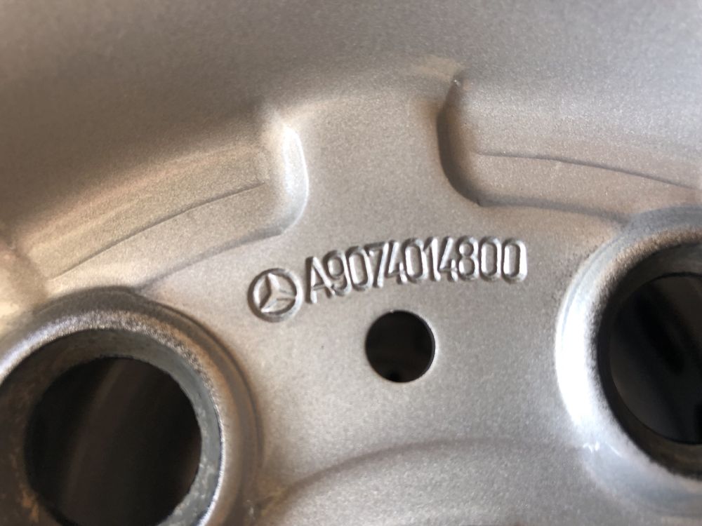 Kola mercedes sprinter 907 jak nowe widlosezon
