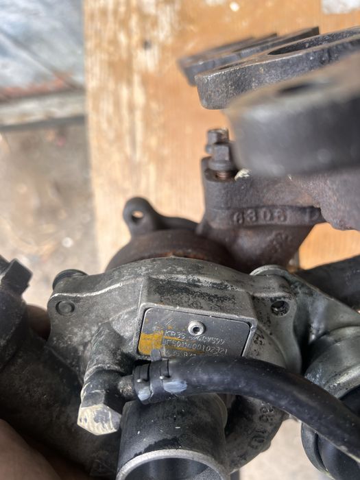 Турбина турбокомпрессор Ford Fiesta Mk6 1.4 tdci KP35-487599