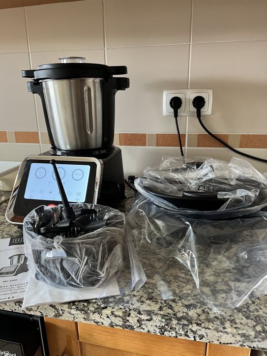 NOVO Robô de Cozinha BOJ MC-2000 (2 L - 1700 W - Preto)