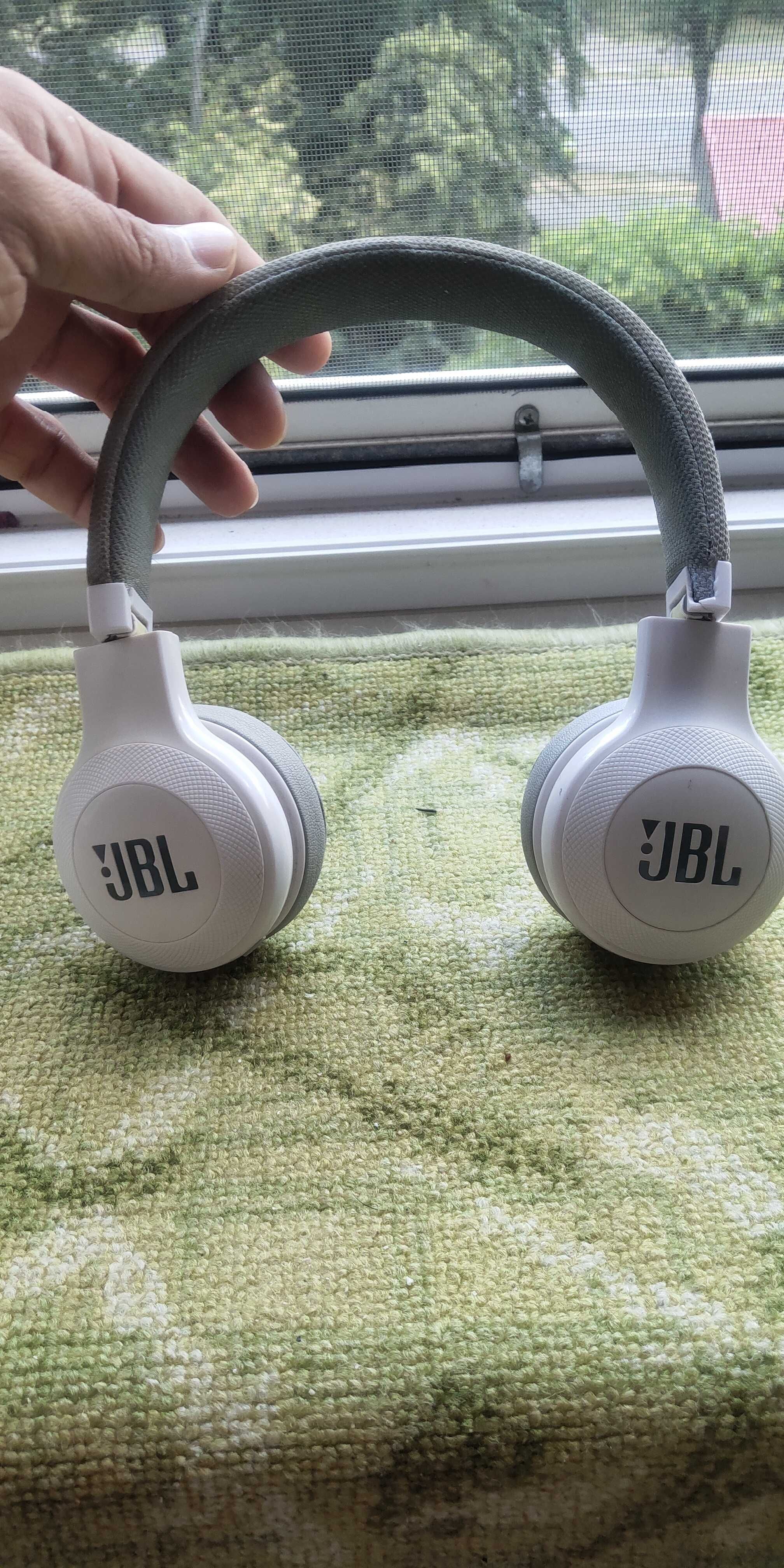 Наушники JBL E 45BT Белые