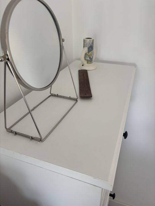 Sapateira IKEA - Modelo Brusali 61x30x130