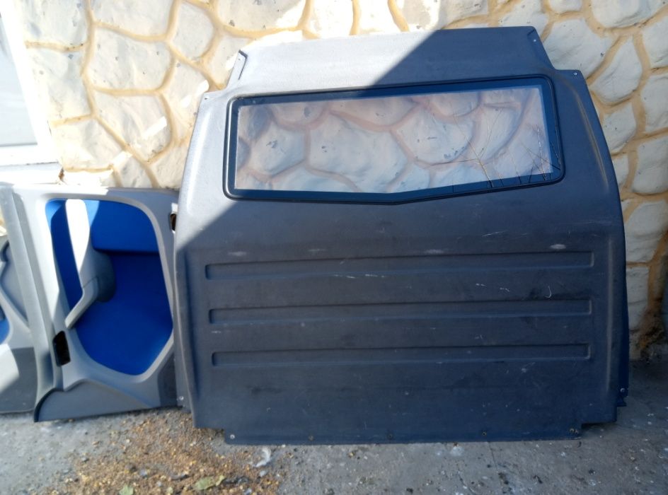 элементы салона для Volkswagen Caddy.