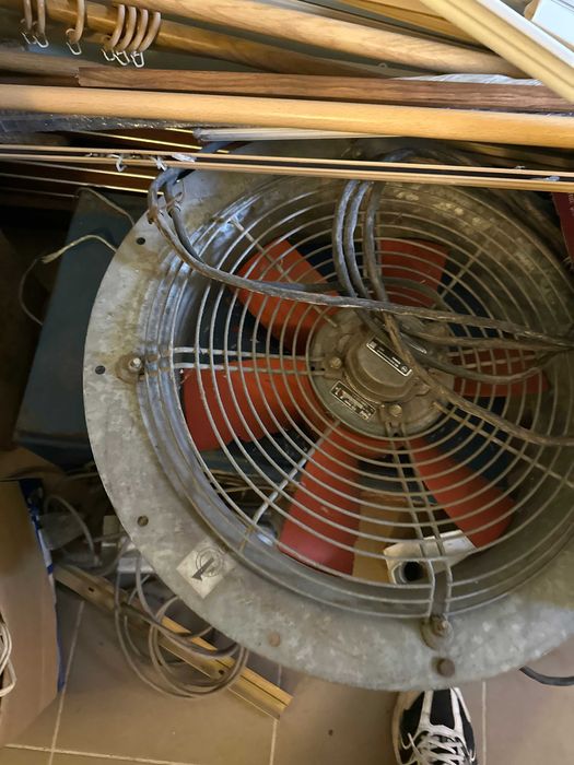 Промисловий вентилятор ( VEB Elektromotorenwerk)