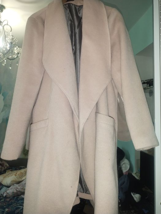 Пальто  демисезонное пудра