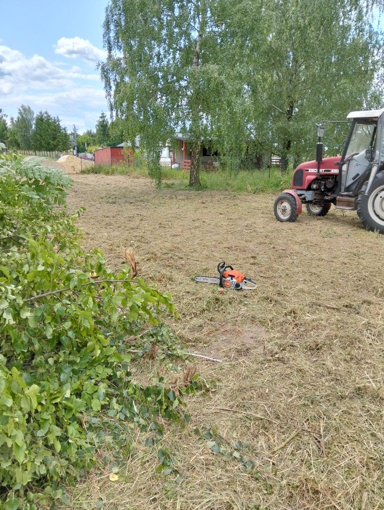 Koszenie działek Mulczowanie nieużytków  łąk zakrzaczenia ziemia torfo