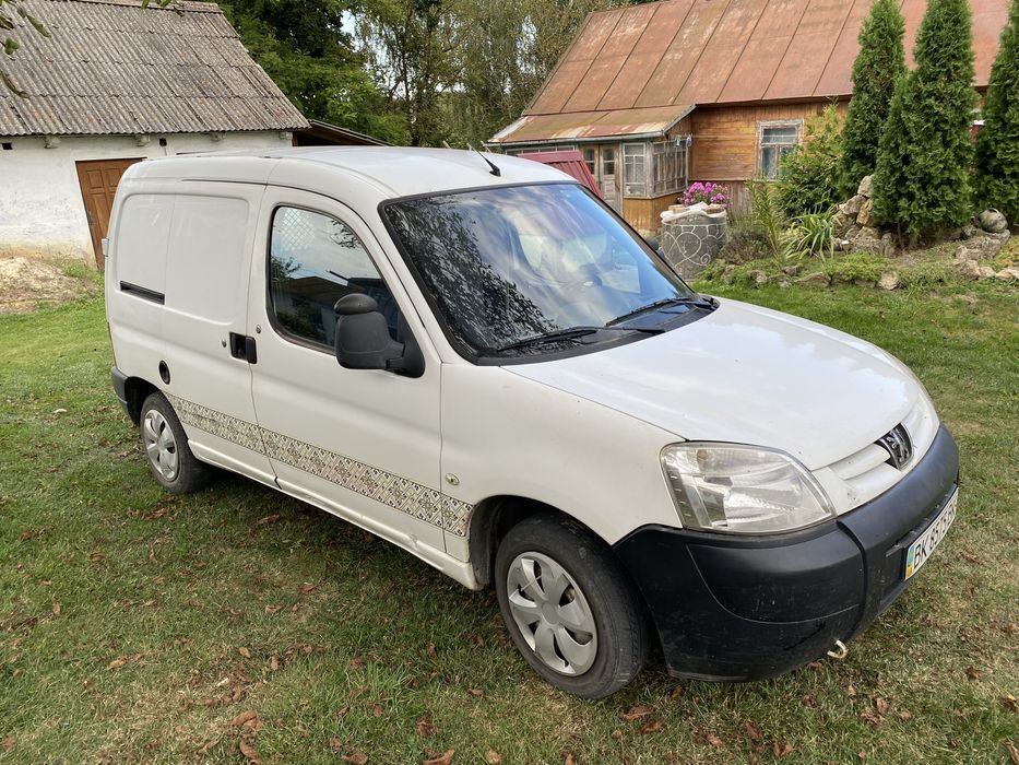 Пежо партнер 2007р 1.6д