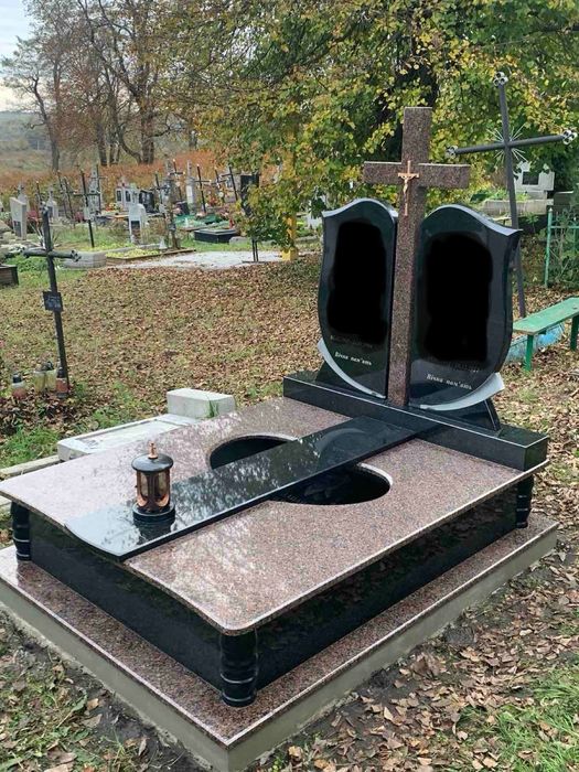 Виготовлення/Встановлення/Реставрація памятників/Бруківка.