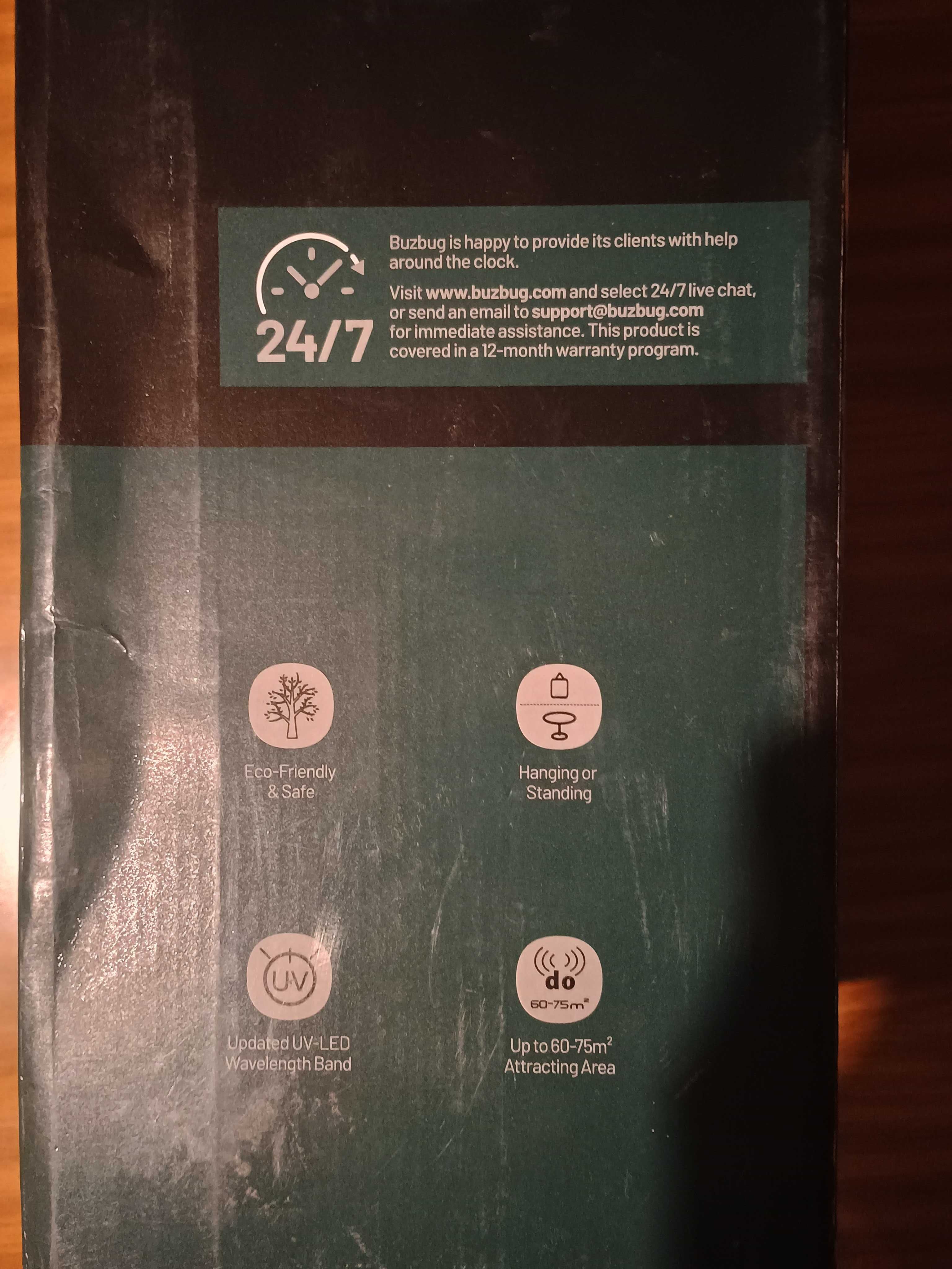duża lampa owadobójcza