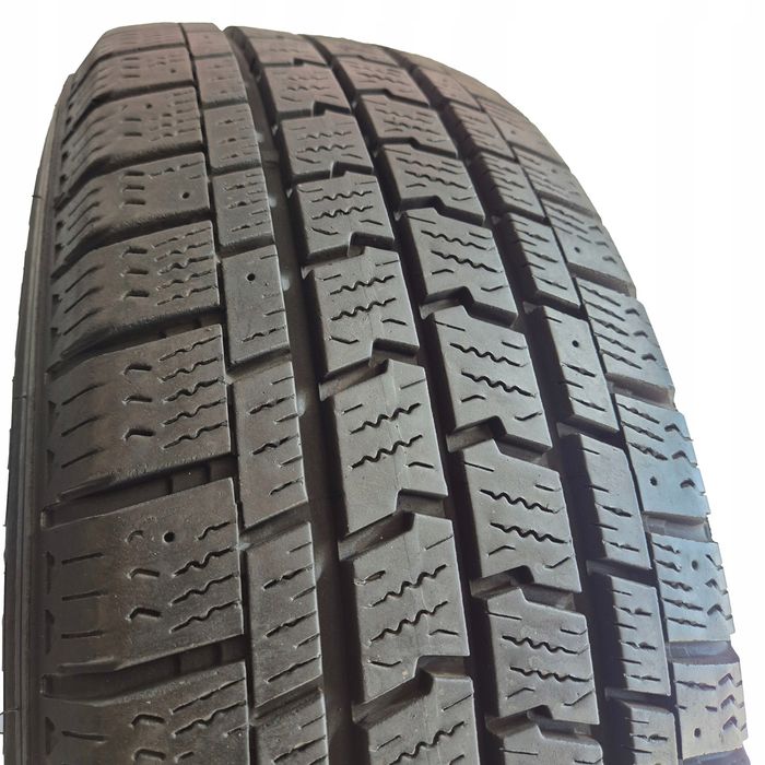 Goodyear cargo ultragrip Cug-2 215/65 R16C 109/107T 8.5-9mm 2022