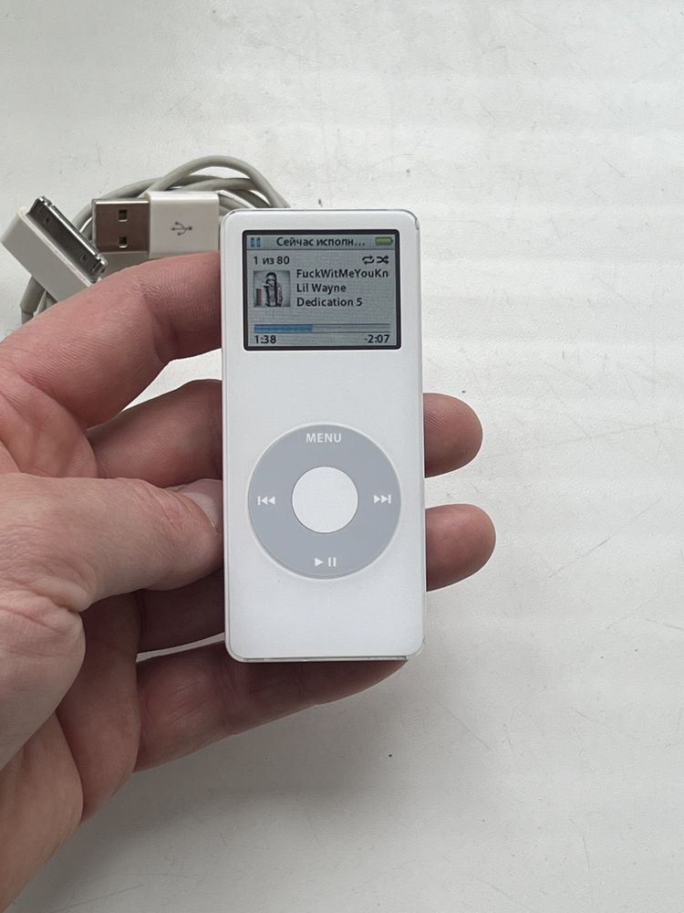 iPod Nano 1gen 1gb білий