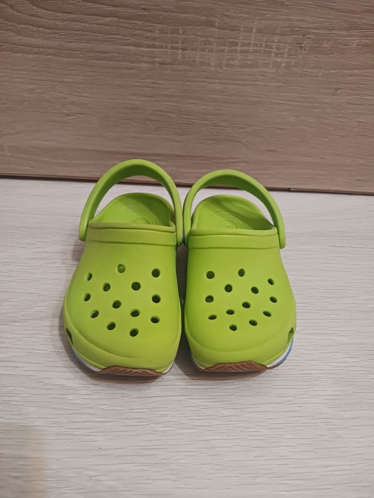 Zielone buty Crocs 6/7 rozm. 22/23
