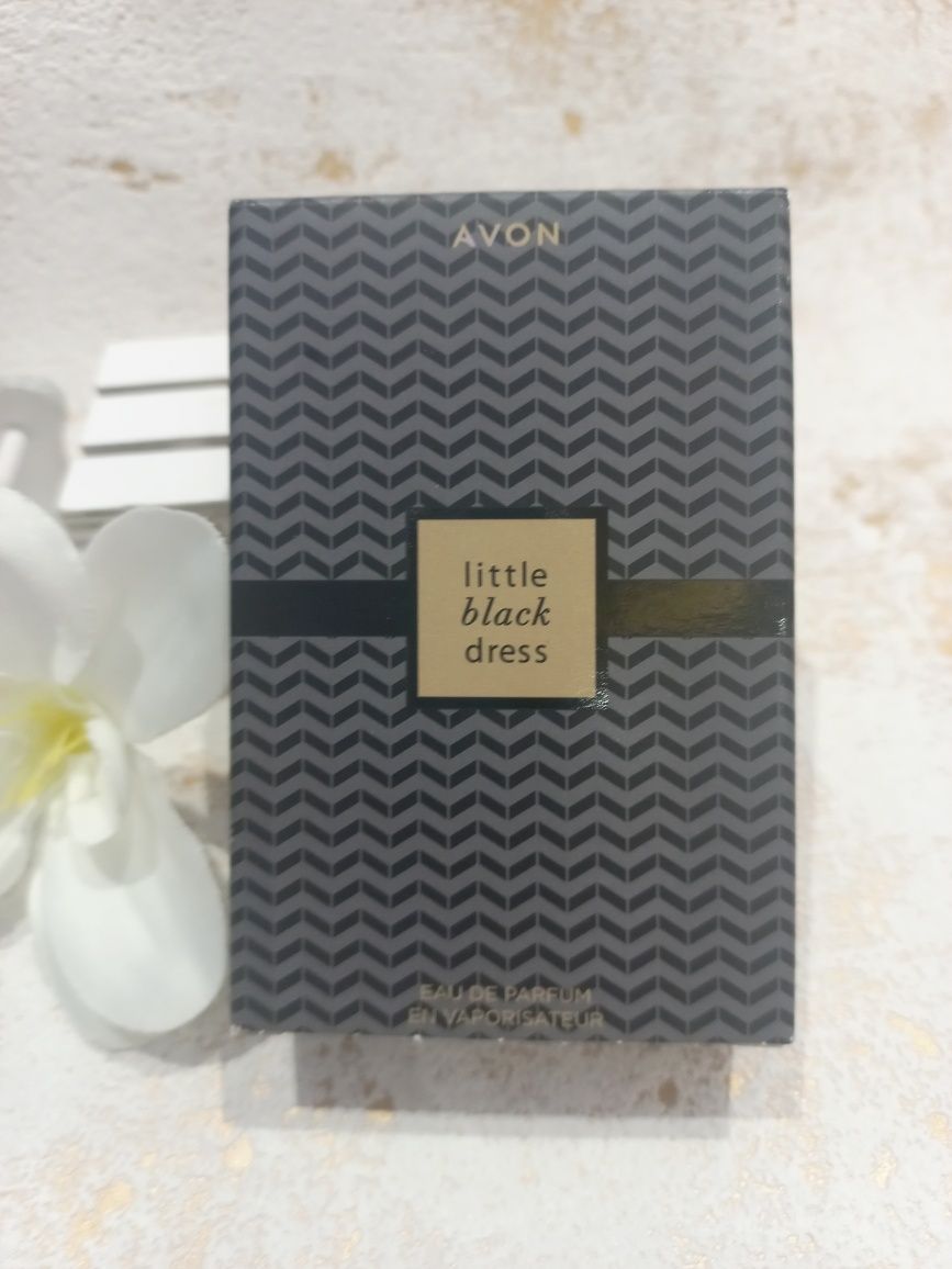 Little Black Dress Avon zapach perfumy