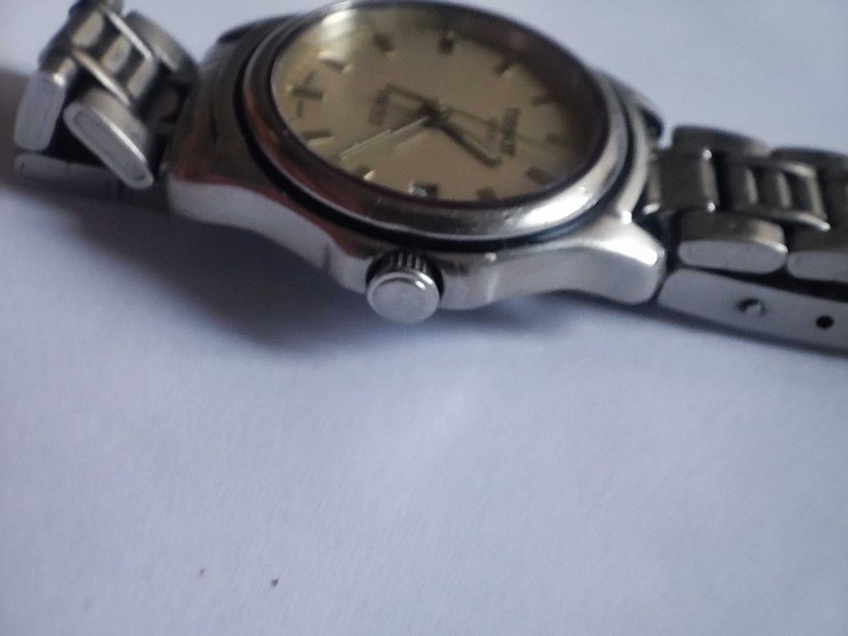 oryginalny stalowy TISSOT - sprawny piekny damski