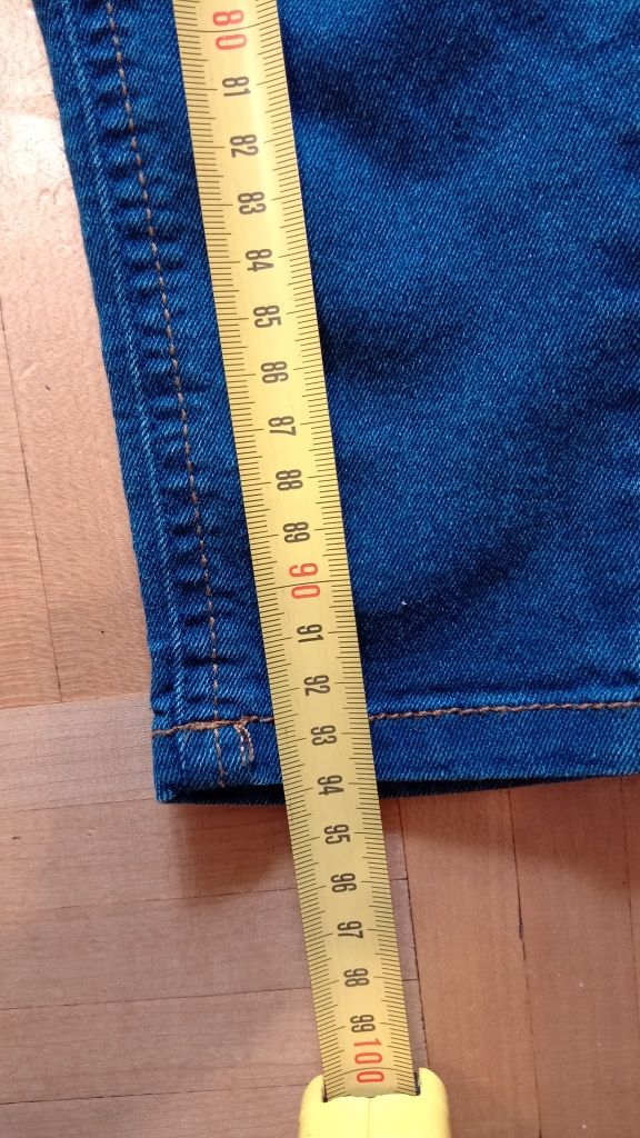 Spodnie damskie jeansowe wygodne rozmiar S firmy sinsay