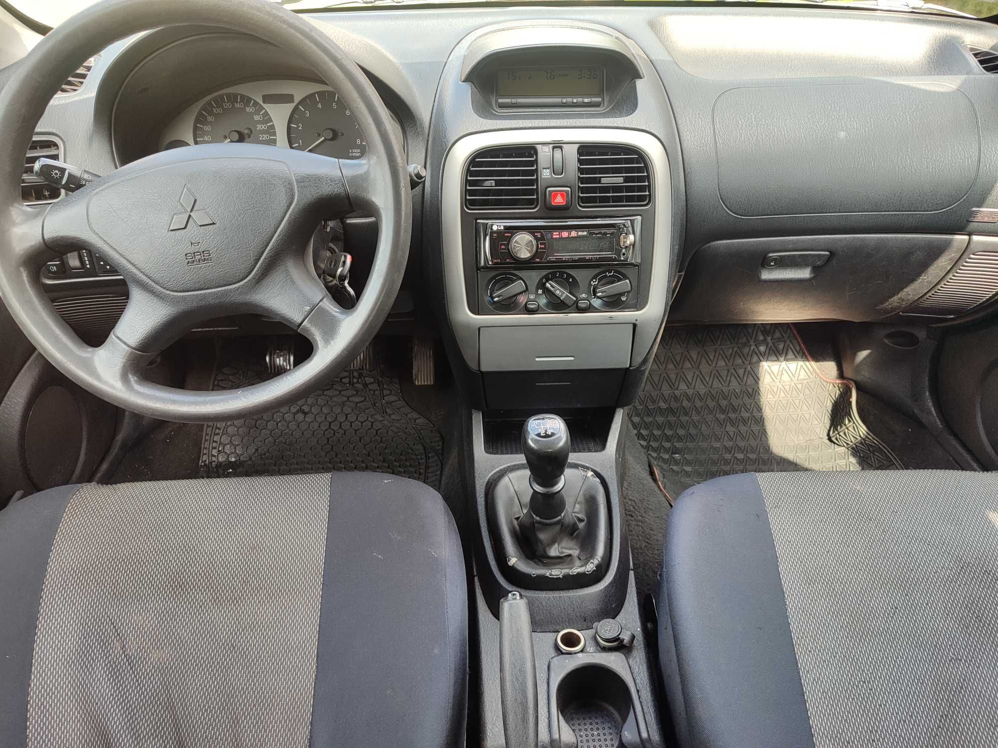 Mitsubishi Carisma