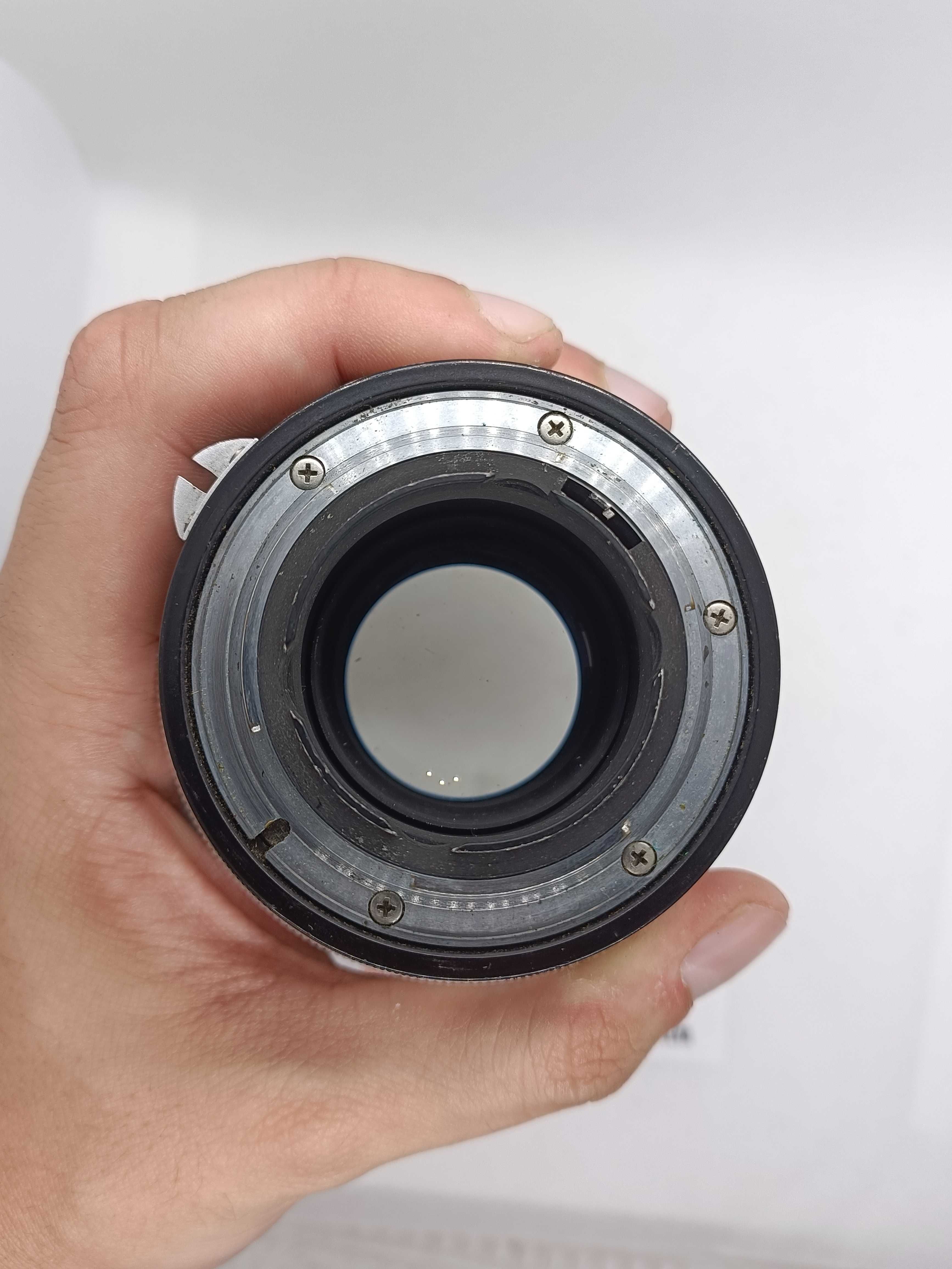 Nikkor-Q Auto 135mm f/2.8 Pre-Ai