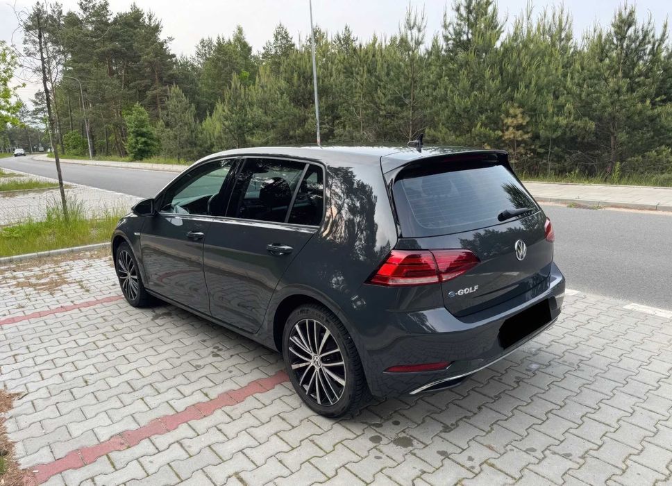 2020 Volkswagen Golf e-Golf