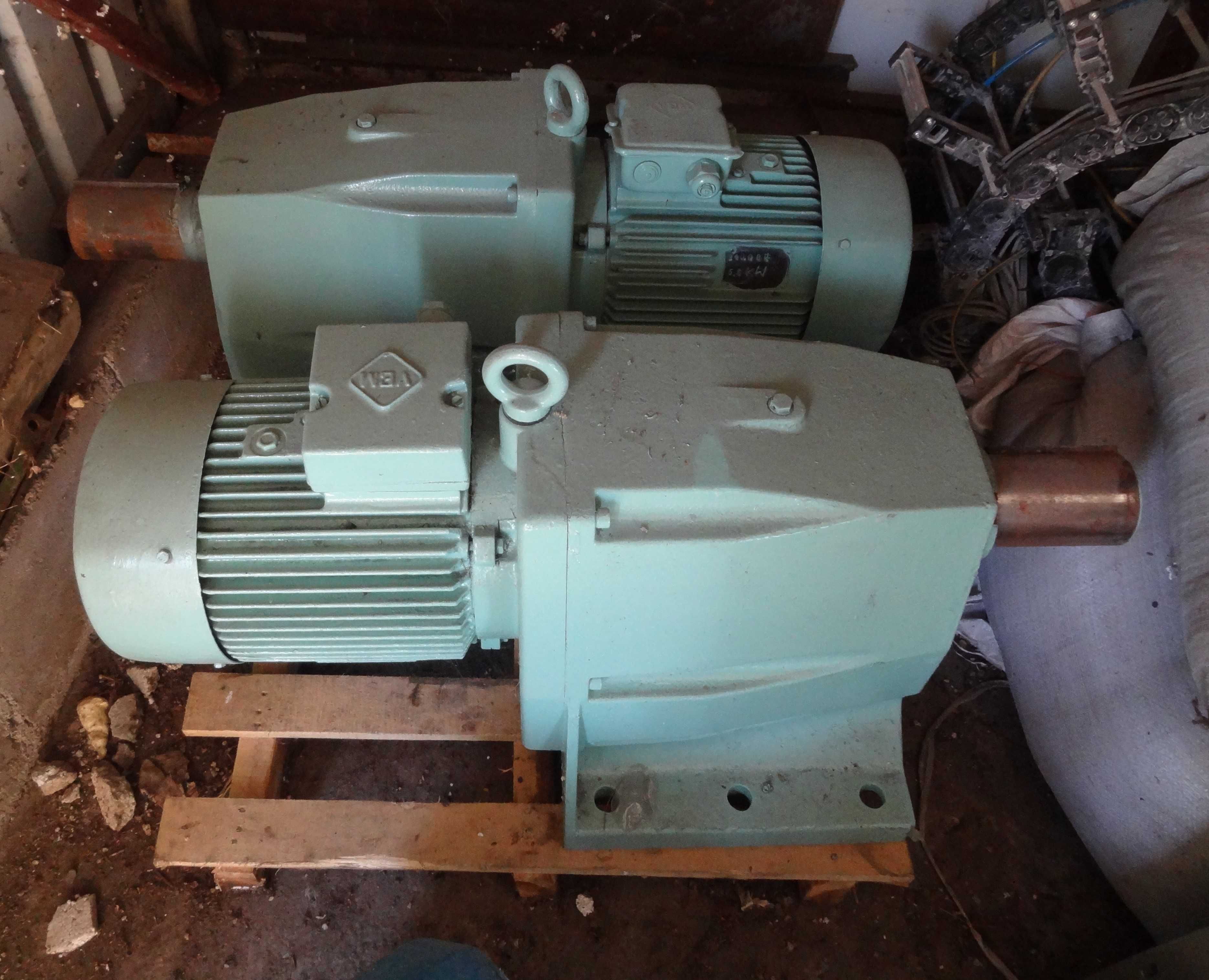 Motoreduktor 7.5kw 20obr/min. VEM    Przekładnia + Silnik