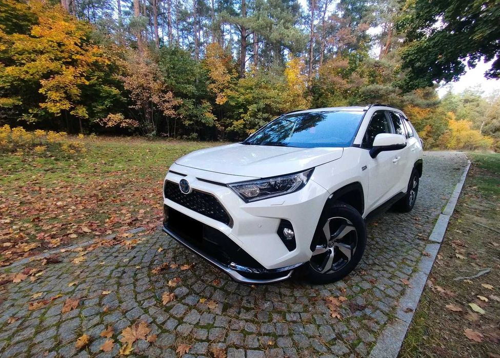 Toyota RAV4 2.5 Plug-In Hybrid Dynamic 4x4 2021  року