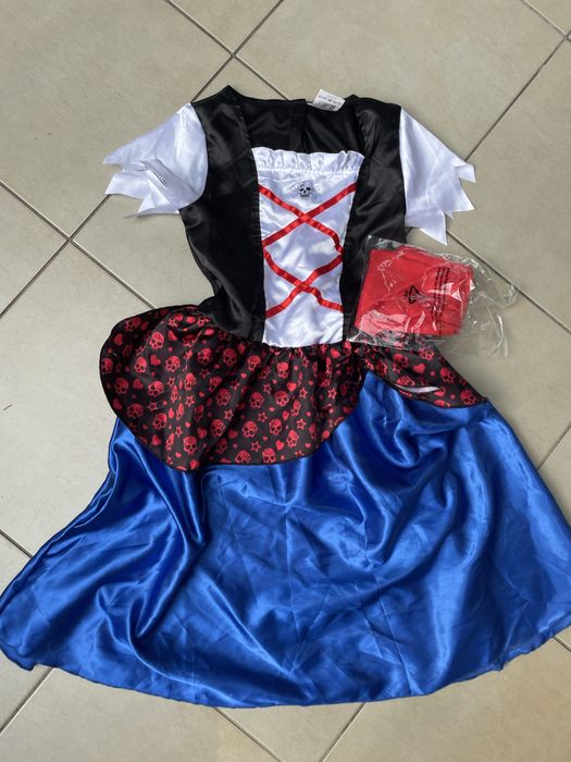 Kostium stroj przebranie roz.7/10 lat Piratka halloween karnawal