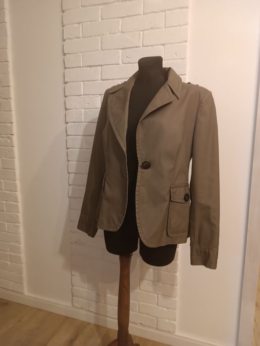Damska przejściowa kurtka żakiet Reserved używana rozmiar 40