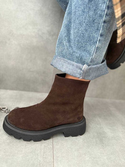 Жіночі зимові черевики на хутрі (36-40) шоколадні замшеві | Взуття