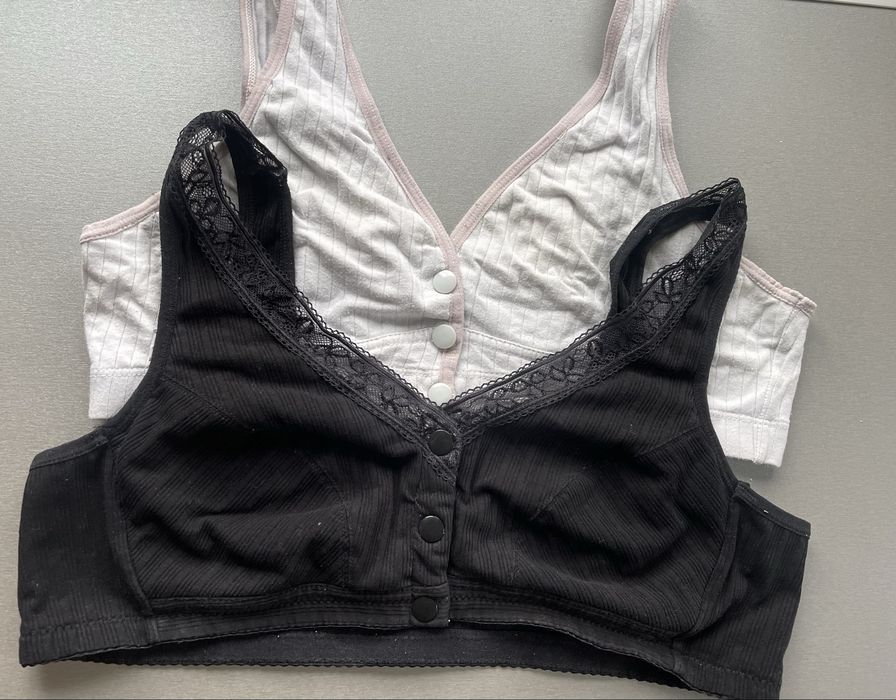 Бюстгальтери, топи для годування, розмір М