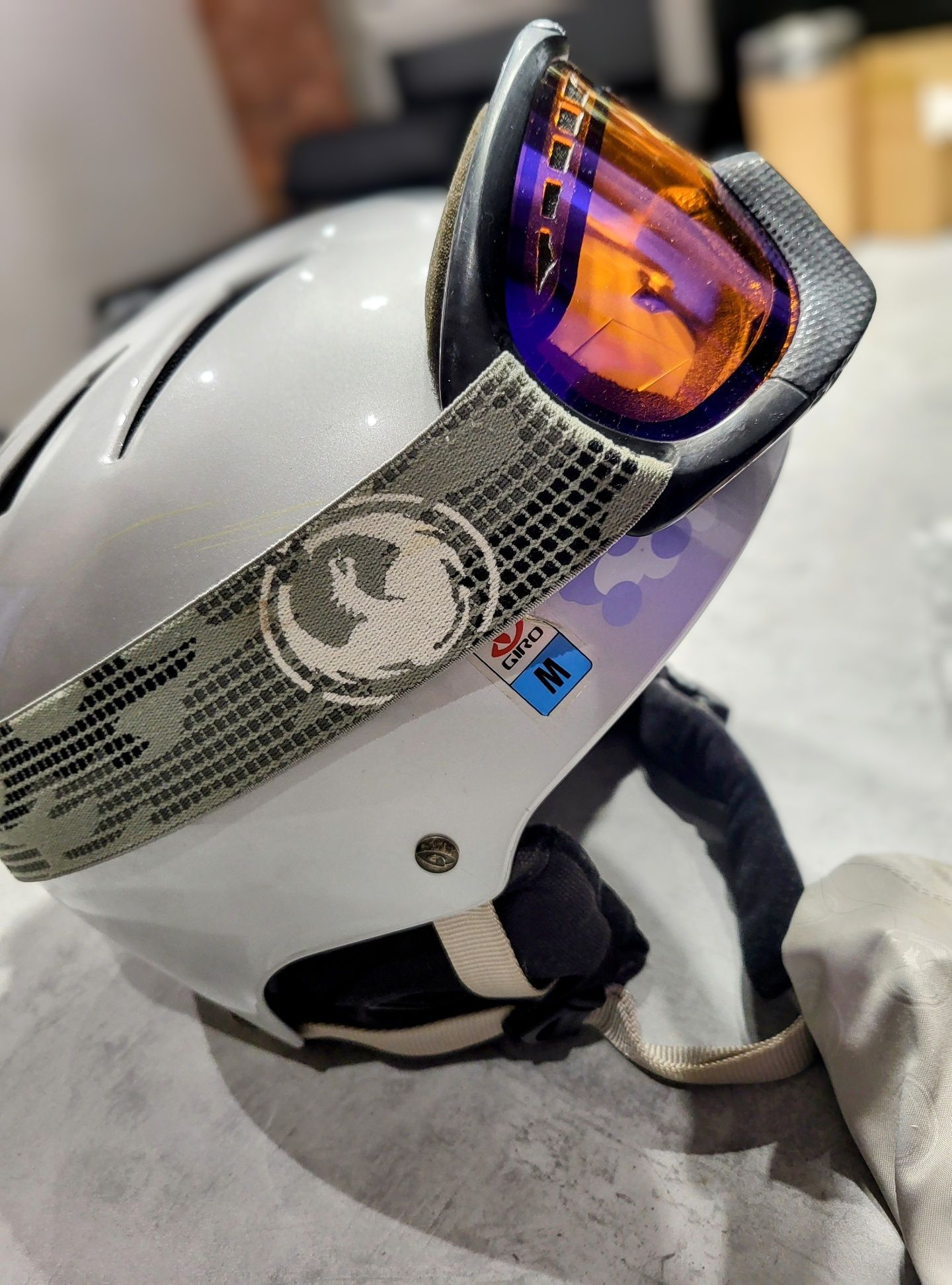 Kask snowboard narty M giro plus Google dragon