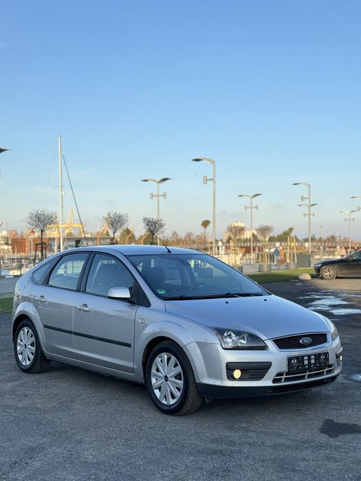 Ford focus 1.6 benzyna