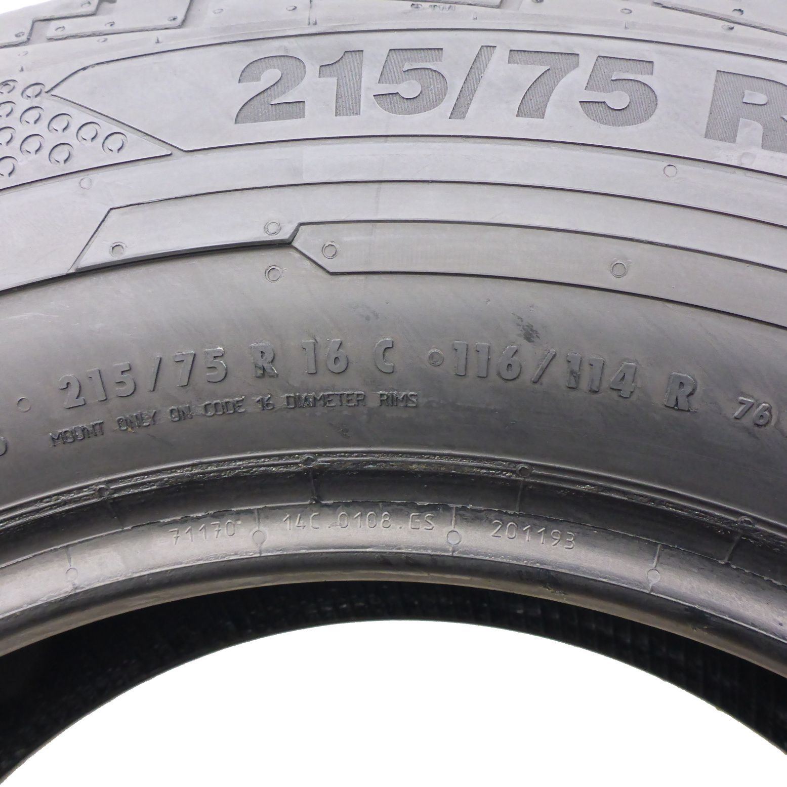215/75/16C Continental 215/75R16C 116/114R Van 100 Lato 2018 7,5-8,4mm