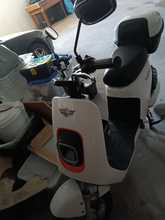 Scooter elétrica