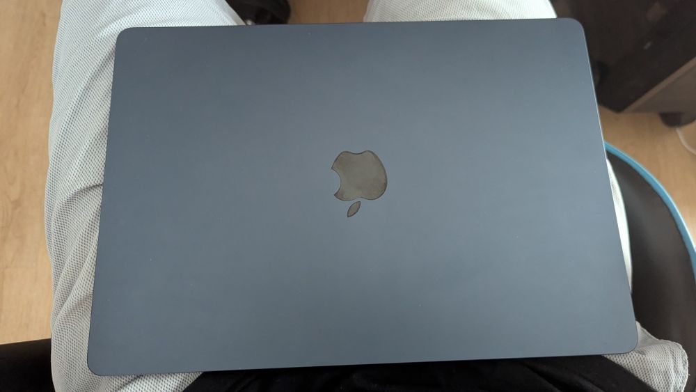 MacBook m2 15" 100% bateria 2023