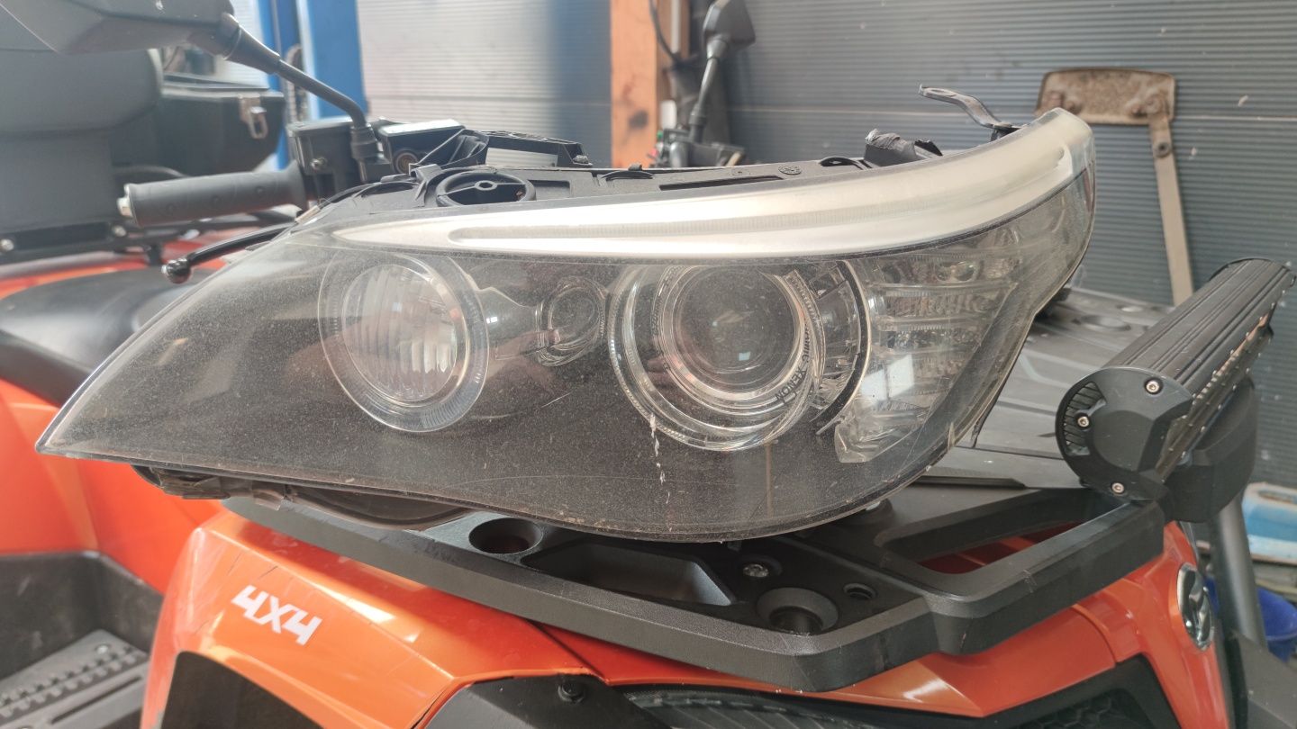 BMW e60 lift lampa bixenon skrętny. Europa