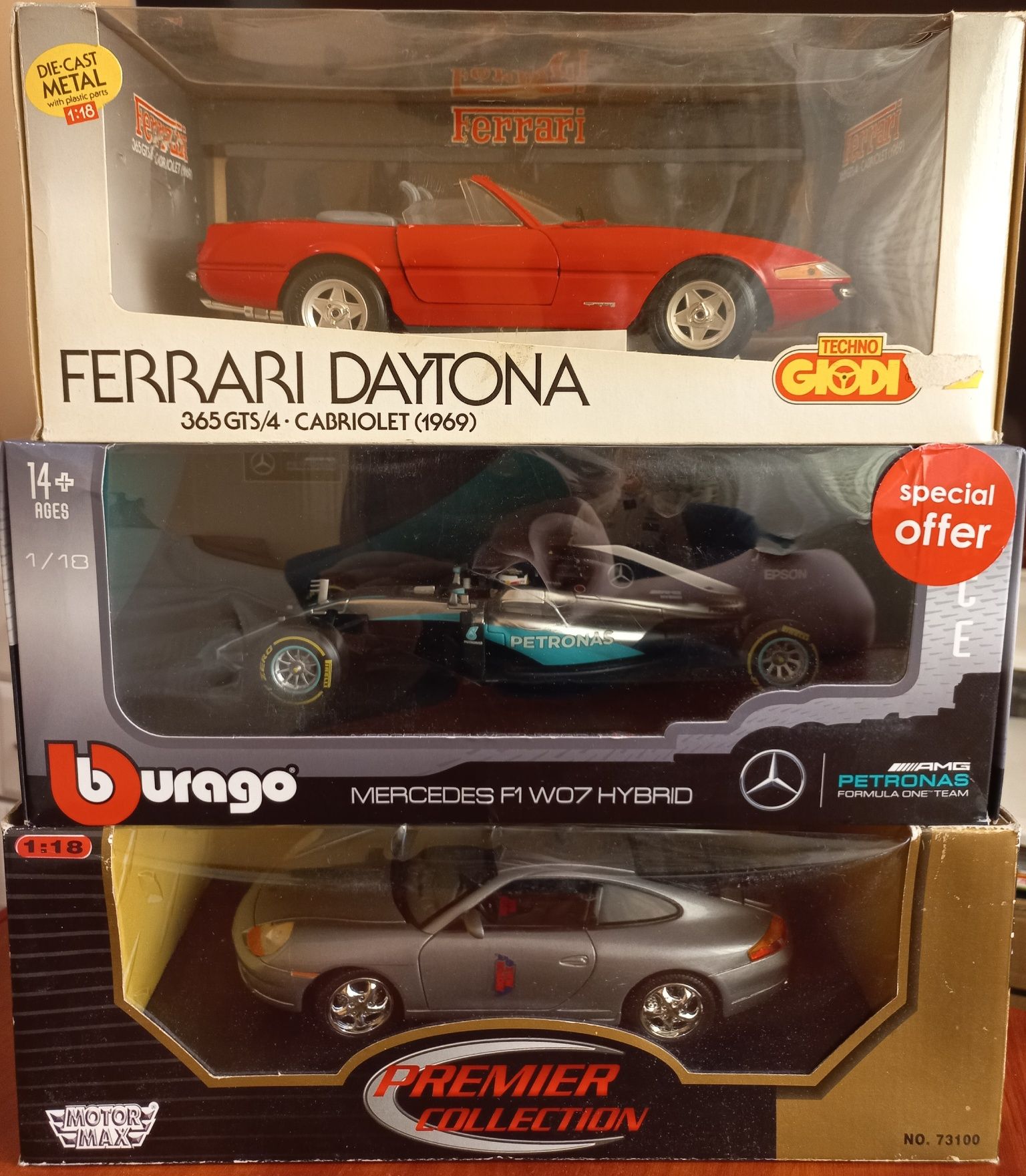 Моделі авто UT Models, Maisto, Solido, Mondo, Gorgi, Mira,  1/18