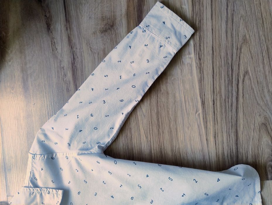 Koszula i sweter dla chłopca r. 104.